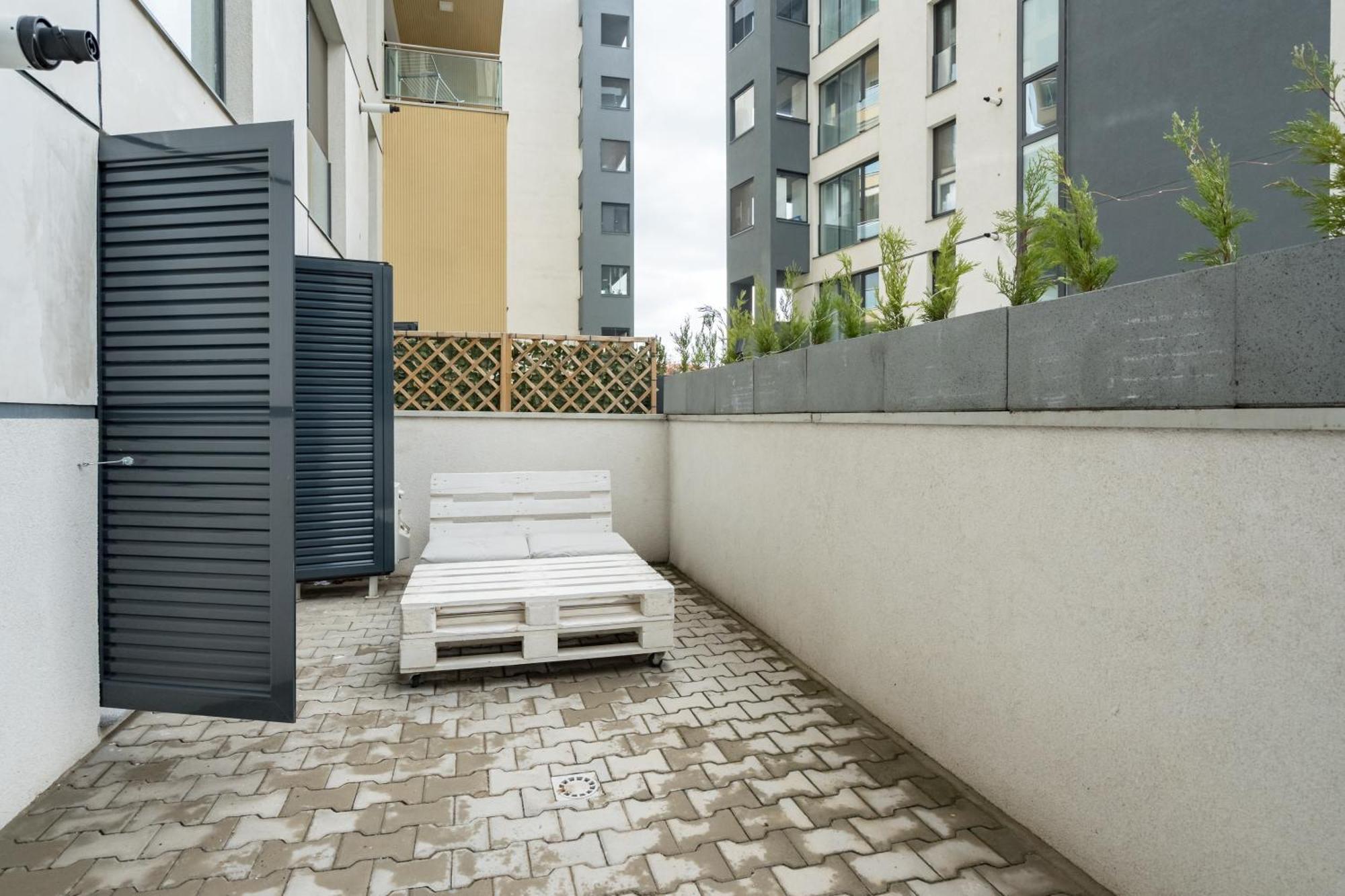 Papini'S Apartment -Apartment With Big Terrace Bucareste Exterior foto